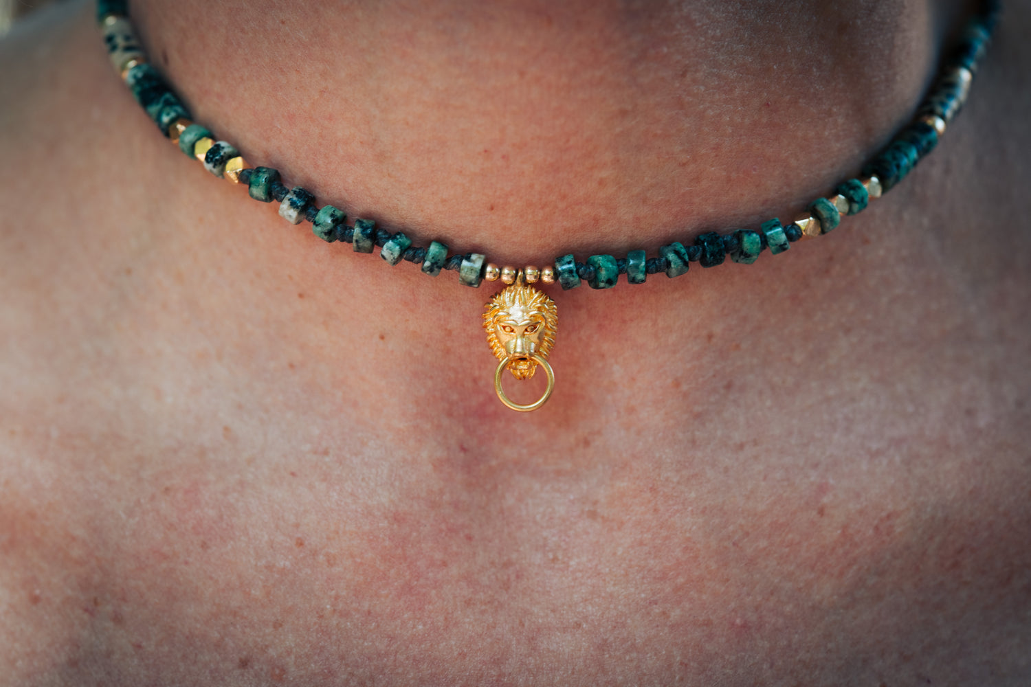 שרשרת טורקיז אריה‎